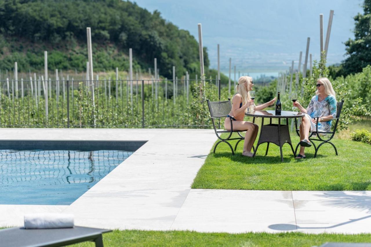 Mareithof Appartements Seeblick Caldaro Buitenkant foto